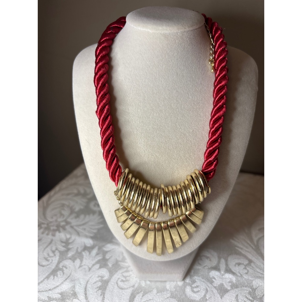 Red Twisted Rope Statement Necklace Gold Tone Bib Bar Ring Tiers Adjustable